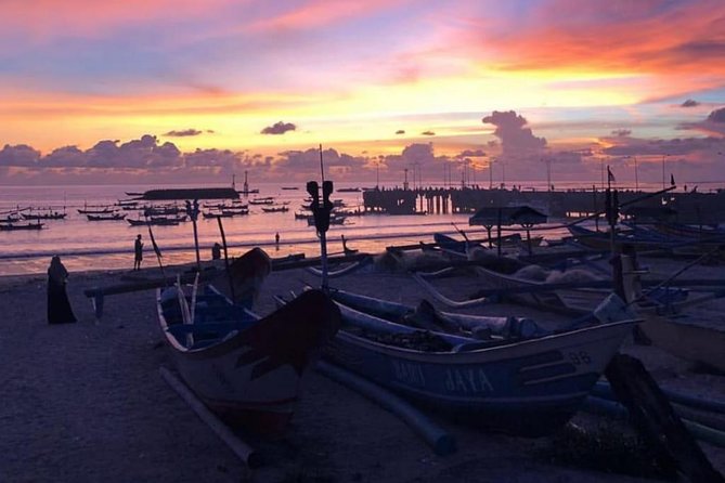Half Day Uluwatu Temple Sunset, Kecak Dance and Seafood Dinner - Kecak and Fire Dance: how the ocean-facing stage changes everything