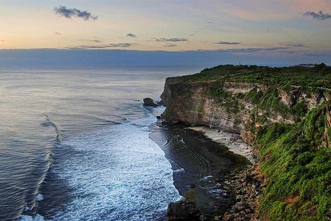 Halfday Tour:Uluwatu Temple,Kecak Dance and Dinner Jimbaran Beach with Transport - Who This Tour Fits Best (and Who Might Want to Skip It)