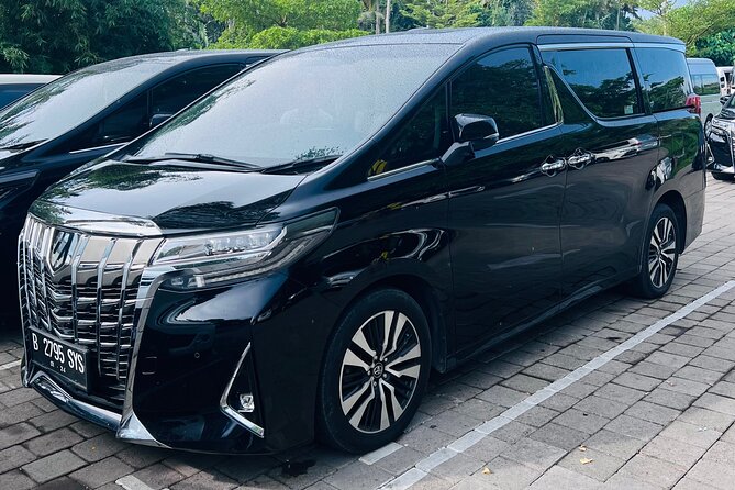 Hire a Luxury Private Car in Bali with an English Speaking Driver - Your 10-Hour Flow From Ubud to Nusa Dua