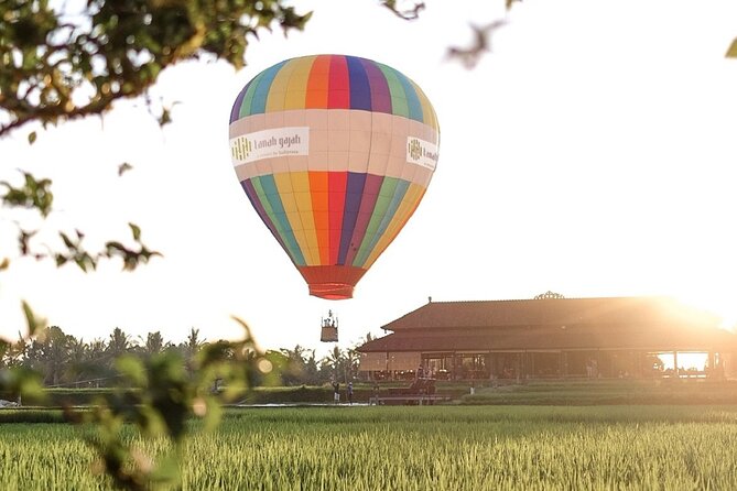 Hot Air Balloon Experience with Meals at Ubud - From Pickups to Brief Flights: How the Day Actually Flows