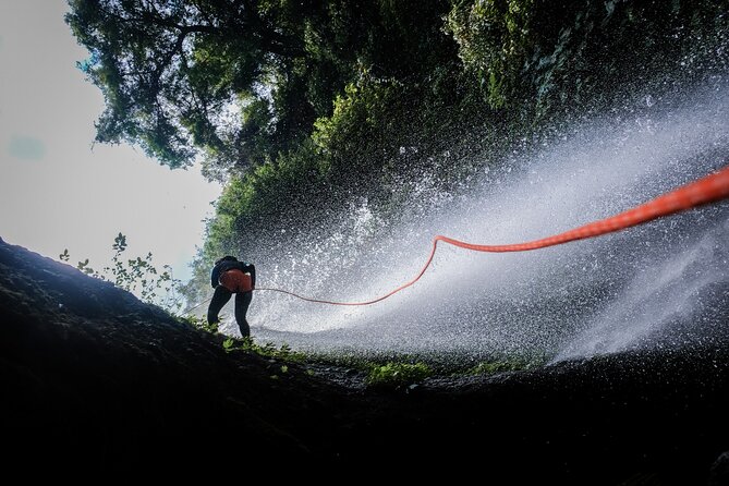 Intermediate canyoning trip in Bali "Aling Canyon" - Key things to know before you go