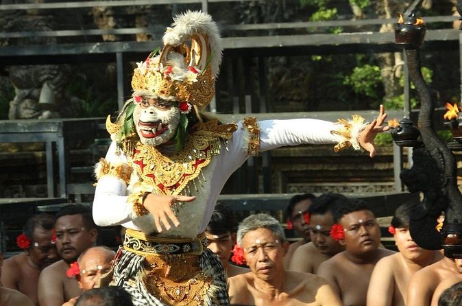 Kecak Ramayana and Fire Dance Show in Ubud - The Fire Dance Portion: What to Expect from the Flames