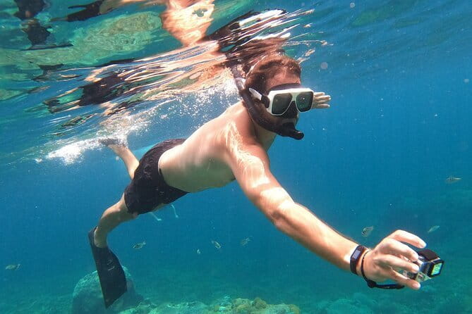 Komodo Island Adventure from Bali (Day Trip) - Siaba Island: snorkeling near turtles and colorful reefs