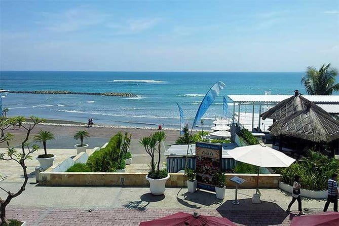 Kuta Half Day Tour - The Half-Day Flow: Theme Park, Photo Rooms, Then Shopping