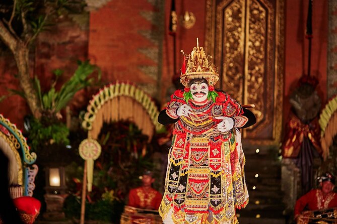 Legong Dance Show at Ubud Palace Bali - What you’ll see: the story of Rangkesari and the bird omen