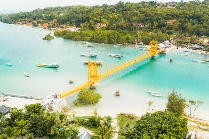 Lembongan and Ceningan Island Tour - Gala-Gala Underground House: Human-Made History Under Cliffside Scale
