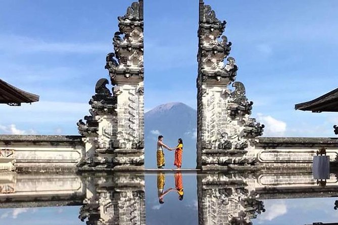 Lempuyang Temple - East Full Day Tour - Tirta Gangga Water Palace and the 1948 gardens