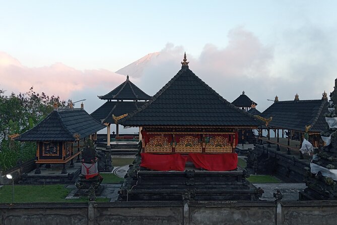 Lempuyang Temple Gate Heaven Tirta Gangga Private Guided Tour - Nusa Dua pickup, AC transport, and how the 10 hours usually feel