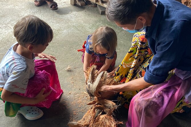 Make Traditional Bali Coconut Oil with a Balinese Family - The coconut scrub massage: the included “breather”