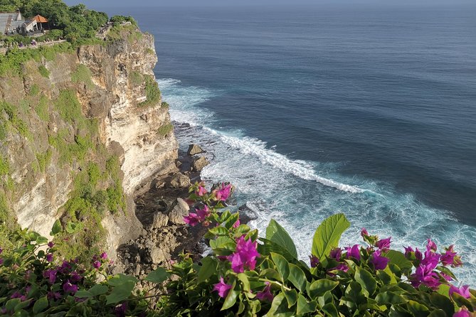 Melasti Beach, Padangpadang Beach, Uluwatu Sunset Kecak and Jimbaran Dinner - Stop 2: Padang Padang Beach for Surf Break Views and Monkey Awareness