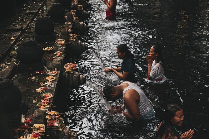 Monkey Forest, Holy Water Temple & Hot Springs Tours - Tirta Empul Temple: A Hands-On Soul-Cleansing Cultural Stop