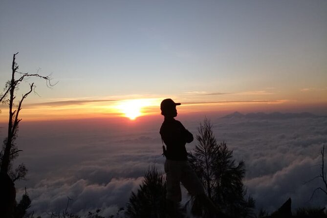 Mount Agung Sunrise Trekking Private Tours - The midnight hike: flashlights, steep sections, and pacing