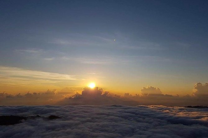 Mount Batur Sunrise Hike and Hidden Waterfall - How the guides and drivers shape your day