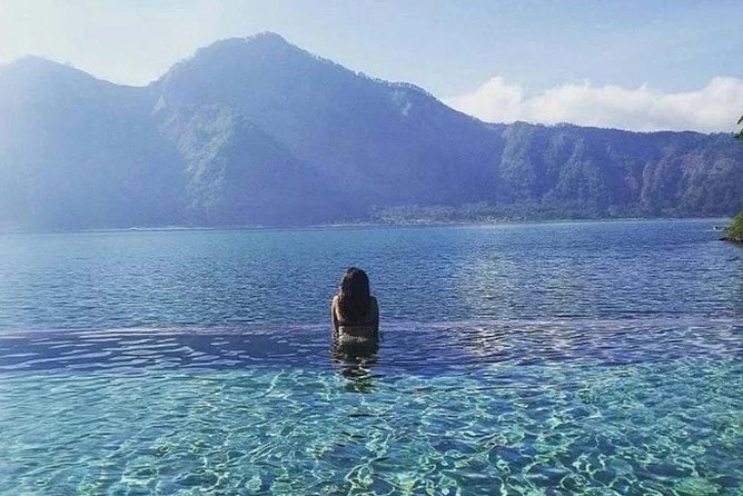 Mount Batur Sunrise Hike & Hot Spring (Private & All-Inclusive) - Infinity pools at Batur Natural Hotspring: the second soak