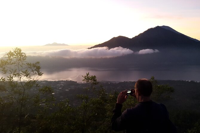 Mount Batur Sunrise & Natural Hot Springs - Group size and guide style: where the experience can vary