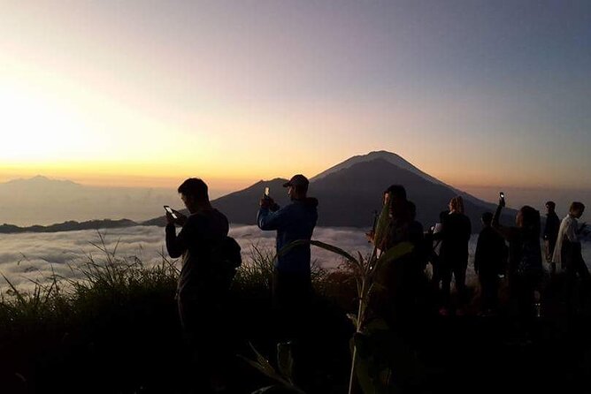 Mount Batur Sunrise & Natural Hot Springs - The night climb: how you’ll pace yourself in the dark