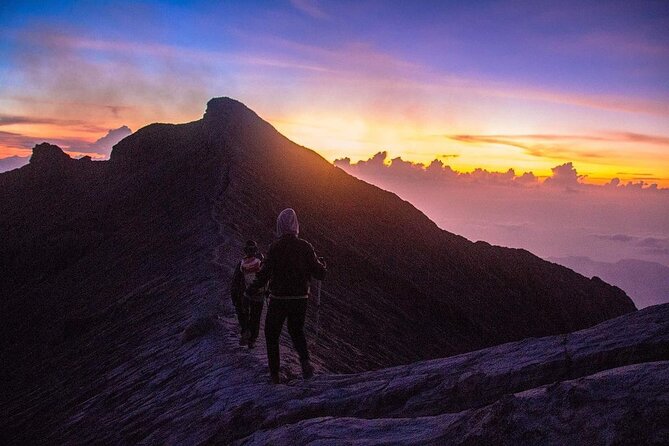 Mount Batur Sunrise Trekking, Hot Springs & Lunch at Restaurant - Door-to-door pickup for a 2:00am start