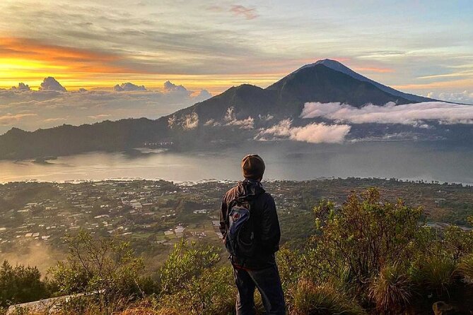 Mount Batur Sunrise Trekking & Natural Hot Spring - All Inclusive - Summit Morning: What the Safety Briefing and Guide Pace Mean