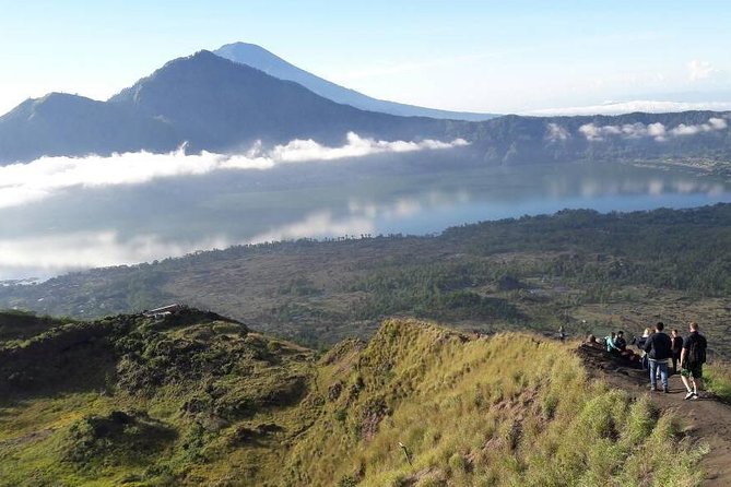 Mount Batur Sunrise Trekking Option - Hike to the Summit: What the Dark Ascent Is Like