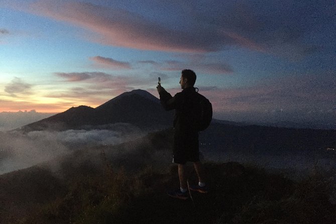 Mount Batur Sunrise Trekking Private All Inclusive - Summit Breakfast: What You Actually Do While Waiting for the Sunrise