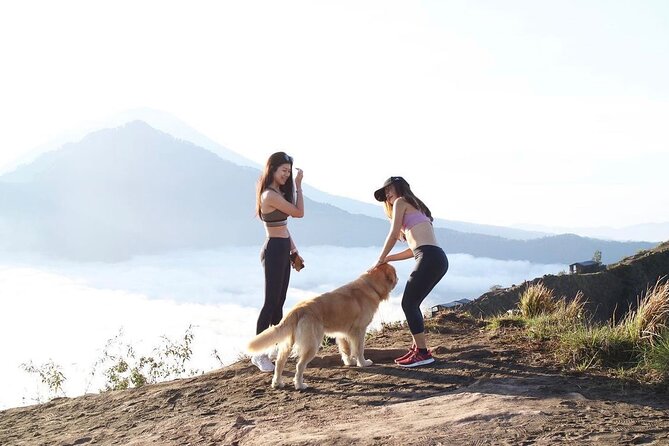 Mount Batur Sunrise Trekking Sharing Group - The hike to the summit: pacing, guide support, and safe dark-walking