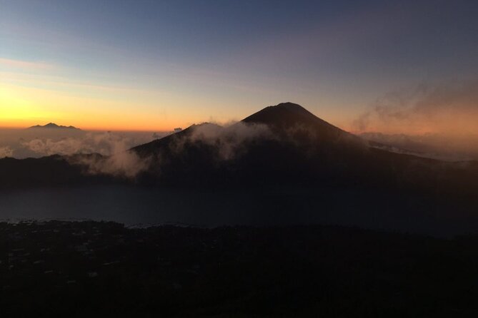 Mount Batur Sunrise Trekking with Breakfast - Mind crater and the monkey feeding stop