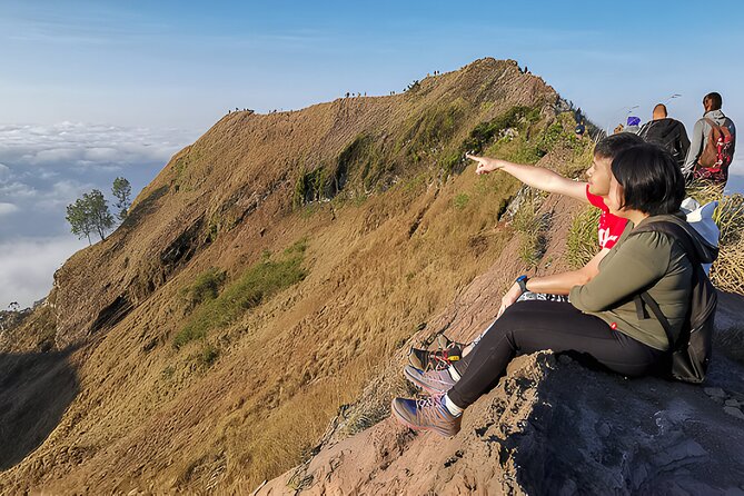 Mount Batur Sunrise Trekking with Professional Trekking Guide - Breakfast by the Crater Rim: Volcano-Steamed Eggs, Bread, Banana, and Water