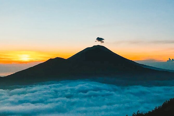 Mount Batur Trekking & White Water Rafting - Ayung River rafting: class II thrills with a rainy-season warning