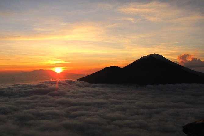 Mount Batur Volcano Sunrise Trekking With Ubud Rice Terrace - Price and value: how $60 stacks up for a sunrise trek