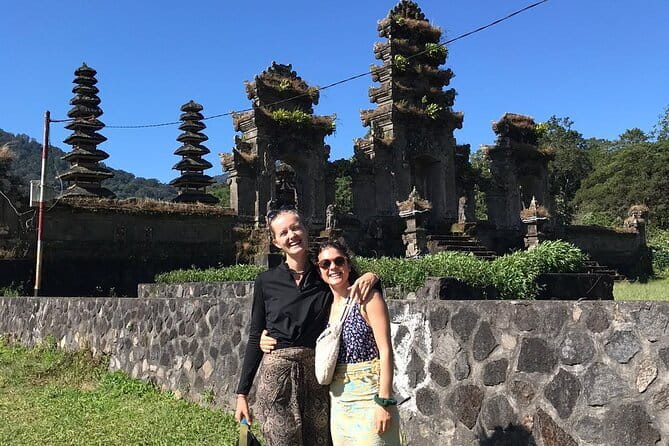 Munduk Highlights: Stunning North Bali Waterfalls & Temple - When You Want the Best Views: Twin Lake View