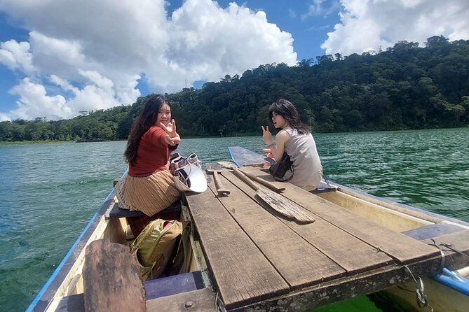 Munduk Twin Lake Jungle Trek with Sacred Forest Temples&Canoeing - 1.5 hours of rainforest trekking: calm steps, tall trees