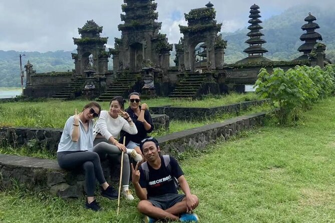 Munduk Twin Lake Jungle Trek with Sacred Forest Temples&Canoeing - Who should book this Munduk trek and canoe (and who shouldn’t)