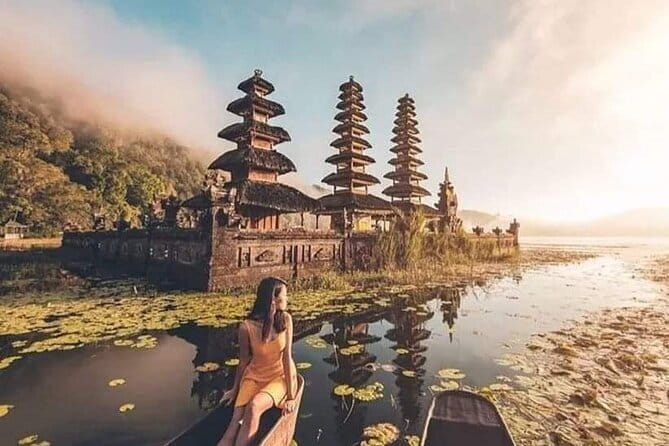Munduk Twin lake Trekking, Ulun Danu Beratan & Hidden Waterfall - Key highlights to know before you go