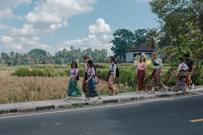 Myth of Pejeng Walking Tour - Timing, meeting point, and how to plan your morning