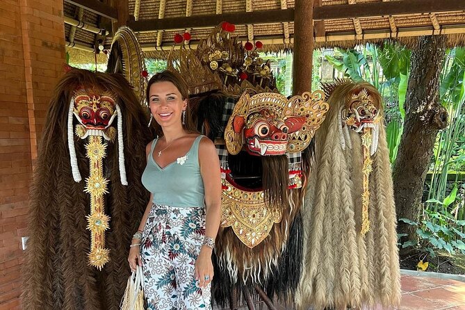 Northern Bali Tour - Private Full Day Tour - All Inclusive - Coffee plantation stop: see the plants and taste Balinese coffee varieties