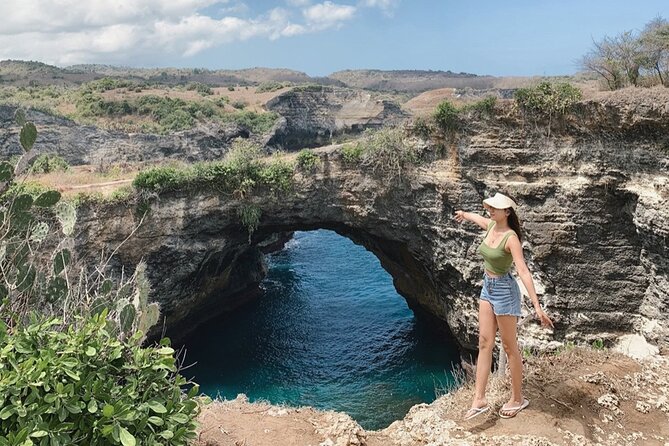 Nusa Penida One Day Trip to Instagrammable Spot by Penidago - Getting around comfortably: private car, air-conditioning, and fees covered