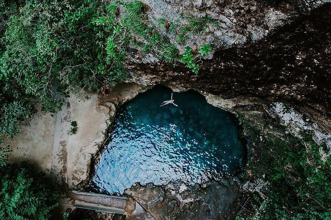 Nusa Penida Tembeling Natural Pool Tour (Private & All-Inclusive) - What kind of traveler should choose this private Penida tour?