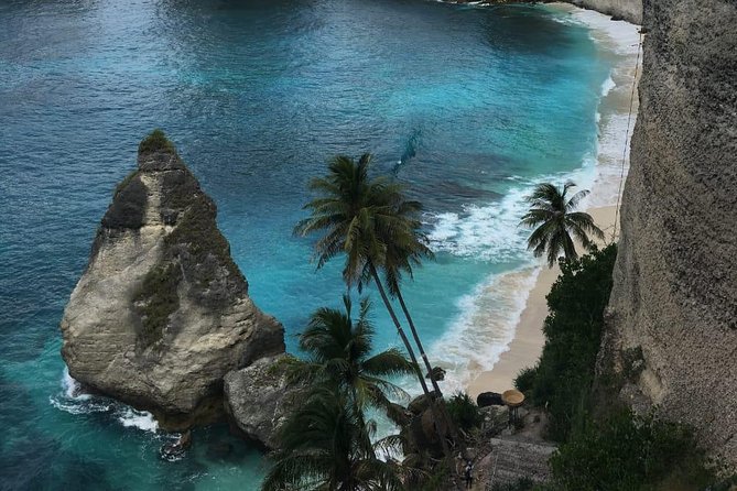 Nusa Penida Tour - Angel’s Billabong: calm-looking tide pool energy on the east side