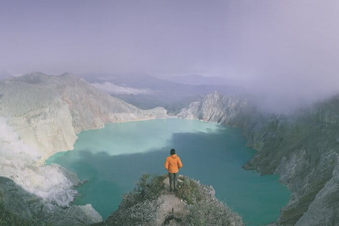 Overnight Mount Ijen Blue Fire Trekking Tour From Bali - Safety gear that you actually get: masks, flashlight, and a real guide