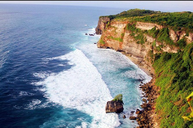 Padang-padang Beach and Kecak Firedance at Uluwatu Temple - Uluwatu Temple and the Kecak Fire Dance (Cliff Views Included)