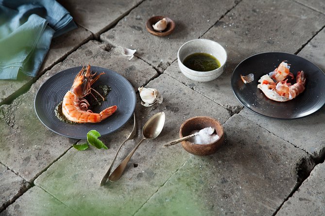 Private 6-Course Romantic Candlelight Dinner Overlooking Ubud Valley - The 6pm pickup and the smooth rhythm of your evening