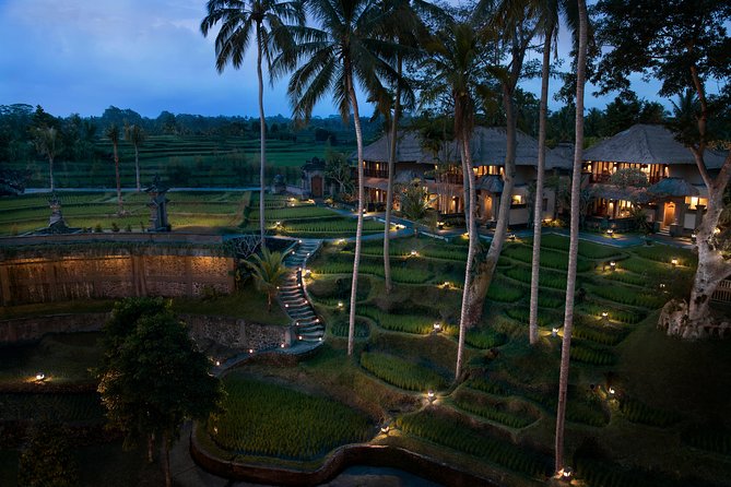 Private 6-Course Romantic Candlelight Dinner Overlooking Ubud Valley - Rain, formal dress, and how to keep the mood intact