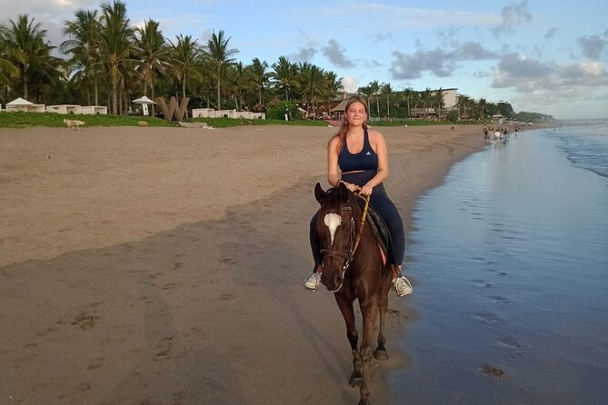 Private Bali Horse Riding In Seminyak Beach - Guides and photo help: why you’ll feel taken care of