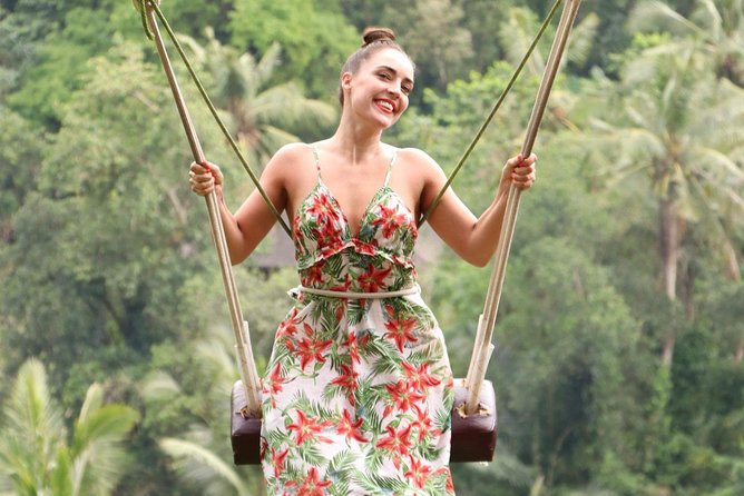 Private Bali swing, waterfall instagramable tour - Stop 1: Tegenungan Waterfall for Swimming and Big-Scene Photos