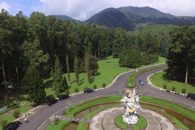 Private Bali Tour: Best of Bedugul and Tanah Lot Temple - Jatiluwih rice terraces: UNESCO views plus the Subak system