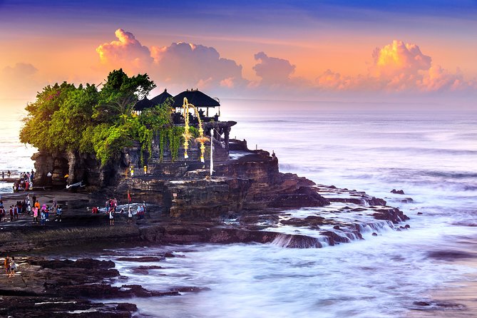 Private Bali Tour: Best of Bedugul and Tanah Lot Temple - How the day flows: from Mengwi’s temple to coast-view sunsets