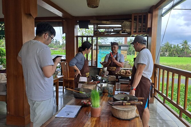 Private Balinese Cooking Class in Ubud at Santika's Home - Key highlights you’ll actually care about