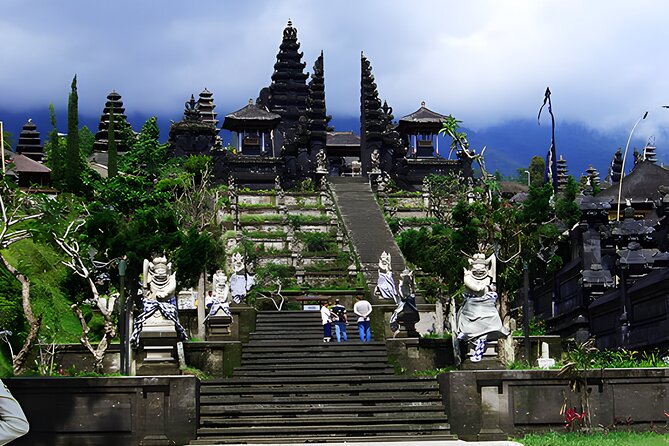 Private Full-Day Temple Tour: Bali Archaeology Tours - Tirta Empul Temple: a holy spring stop where people slow down