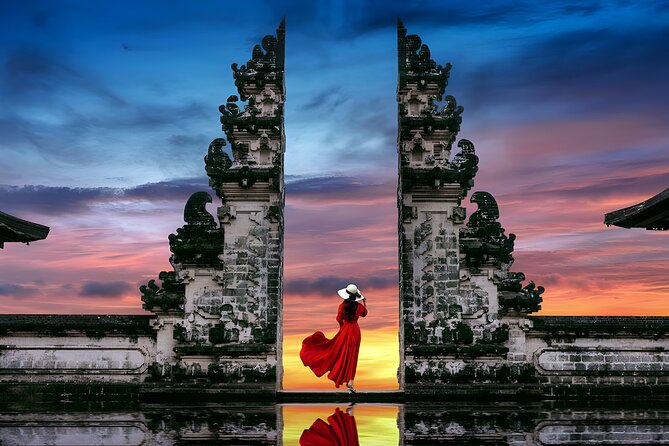 Private Full-Day Tour: The Gate of Heaven and East Bali Trip - Desa Tenganan: seeing a Bali Aga village with a symmetric layout
