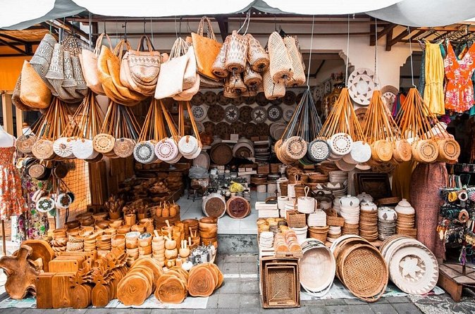 Private Half-Day Beach and Shopping Tour in Kuta - Stop 3: Kuta Art Markets for Local Craft Energy